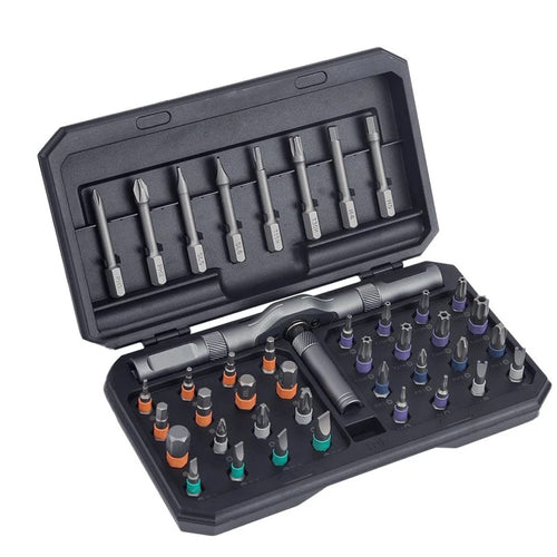 Open case with ratchet handle and bits